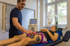 Physiotherapie1-Proreha-Physiotherapie-Frankfurt-2020-12-225x150